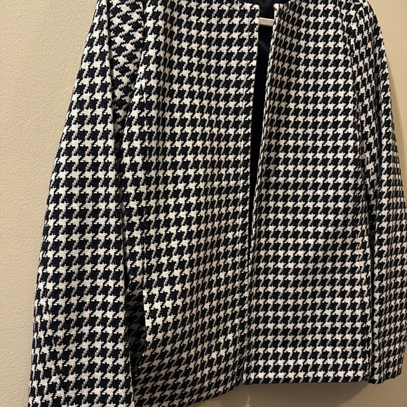Talbots Navy and White Houndstooth open Jacket - blazer - size 6 -like new - Picture 5 of 7